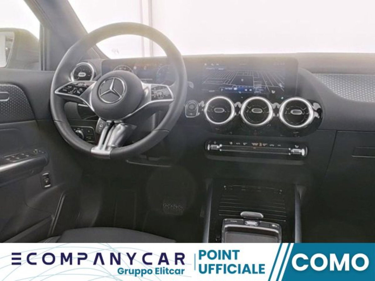 Mercedes-Benz GLA SUV 180 Progressive Advanced Plus auto (5)