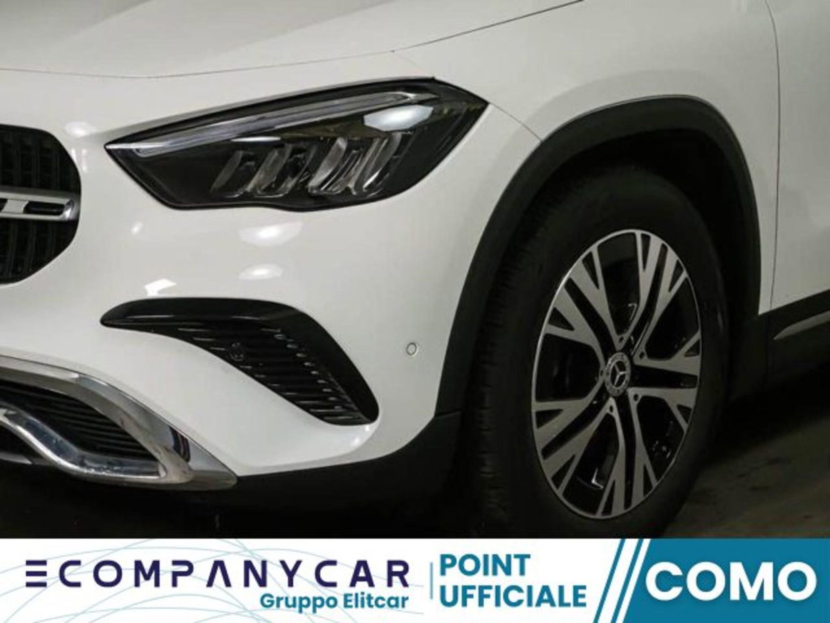 Mercedes-Benz GLA SUV 180 Progressive Advanced Plus auto (2)