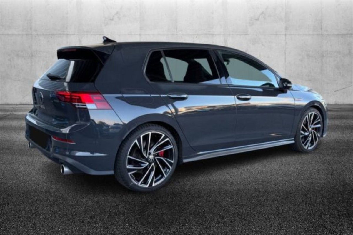 Volkswagen Golf 2.0 TSI GTI DSG (3)