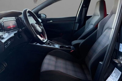 Volkswagen Golf 2.0 TSI GTI DSG (7)