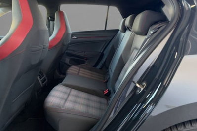 Volkswagen Golf 2.0 TSI GTI DSG (8)