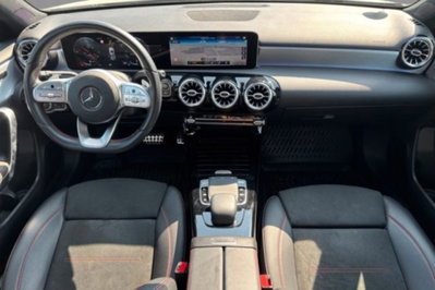 Mercedes-Benz Classe A Sedan 250 Automatic 4p. Premium (6)