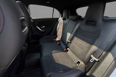 Mercedes-Benz Classe A Sedan 250 Automatic 4p. Premium (8)