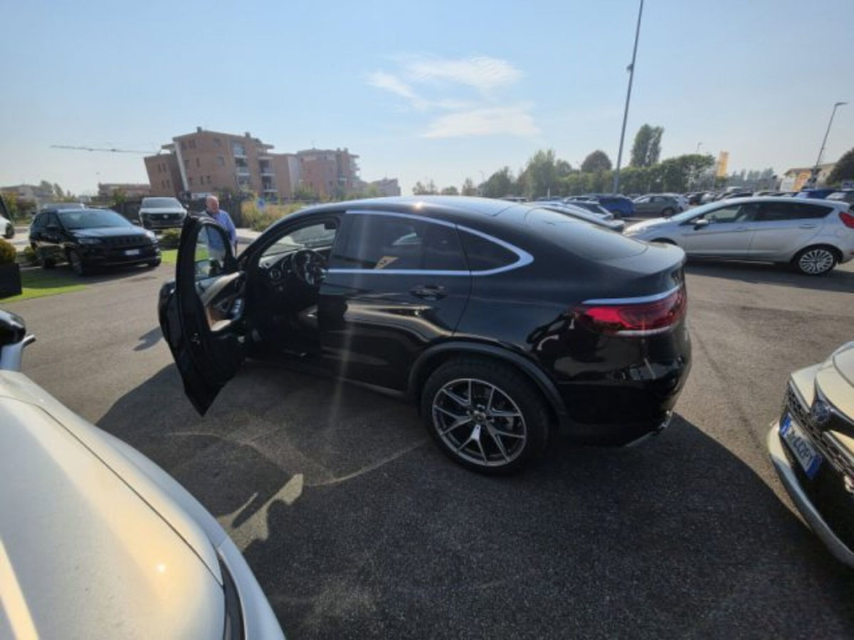 Mercedes-Benz GLC Coupé 220 d 4Matic Coupé Premium (4)