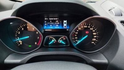 Ford Kuga 1.5 EcoBoost 120 CV S&S 2WD ST-Line (8)