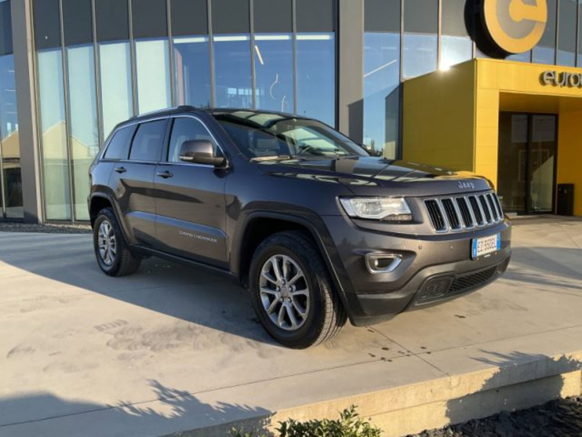 Jeep Grand Cherokee 3.0 V6 CRD Multijet II Laredo (3)