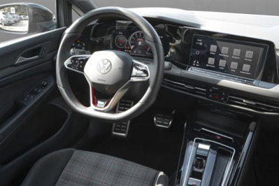 Volkswagen Golf 2.0 TSI GTI DSG (6)