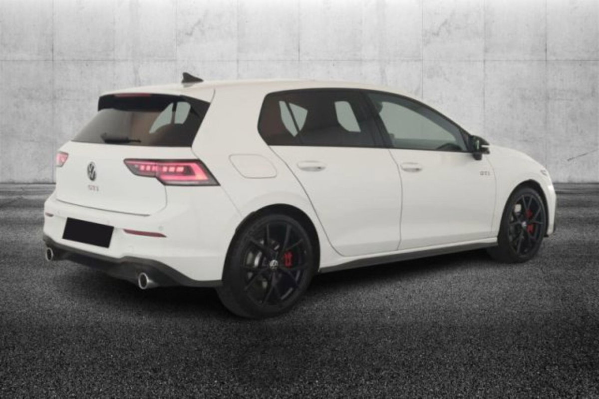 Volkswagen Golf 2.0 tsi GTI 265cv dsg (2)