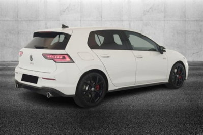 Volkswagen Golf 2.0 tsi GTI 265cv dsg (2)