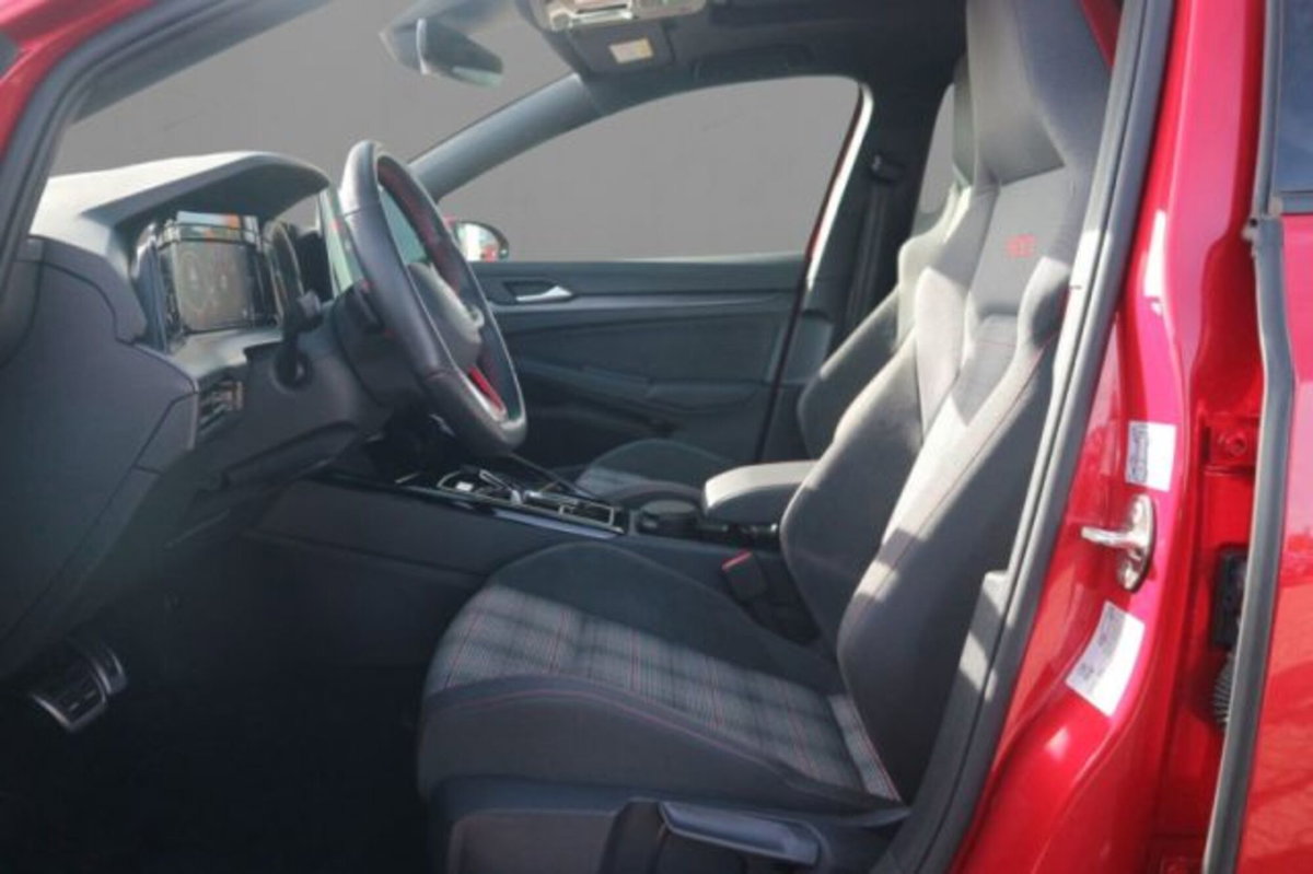 Volkswagen Golf 2.0 tsi GTI 265cv dsg (8)