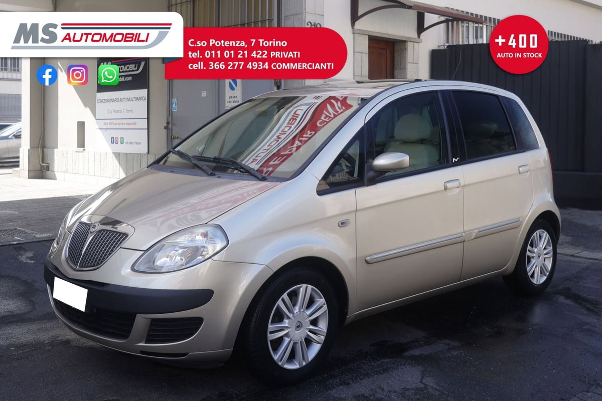Lancia Musa 1.3 Multijet 16V 90 CV Oro (11)