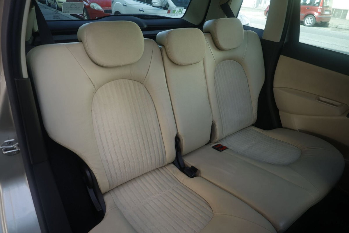 Lancia Musa 1.3 Multijet 16V 90 CV Oro (12)