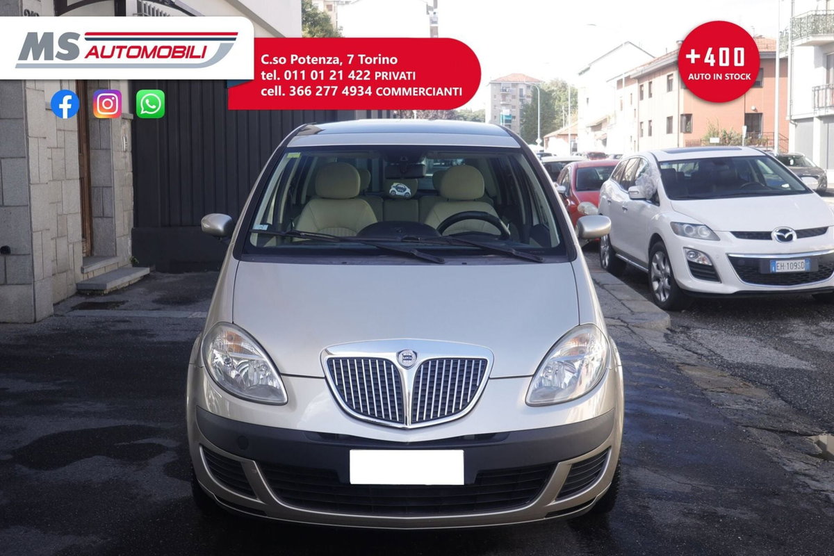 Lancia Musa 1.3 Multijet 16V 90 CV Oro (9)