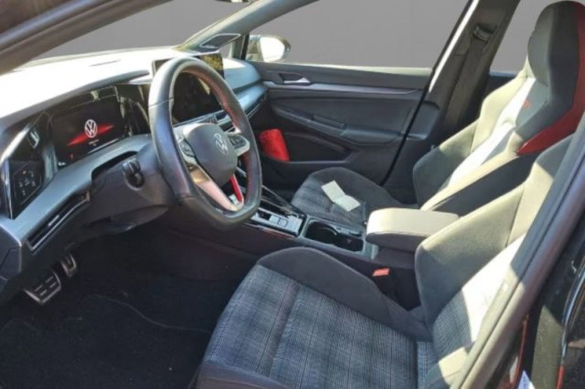 Volkswagen Golf 2.0 tsi GTI 265cv dsg (3)