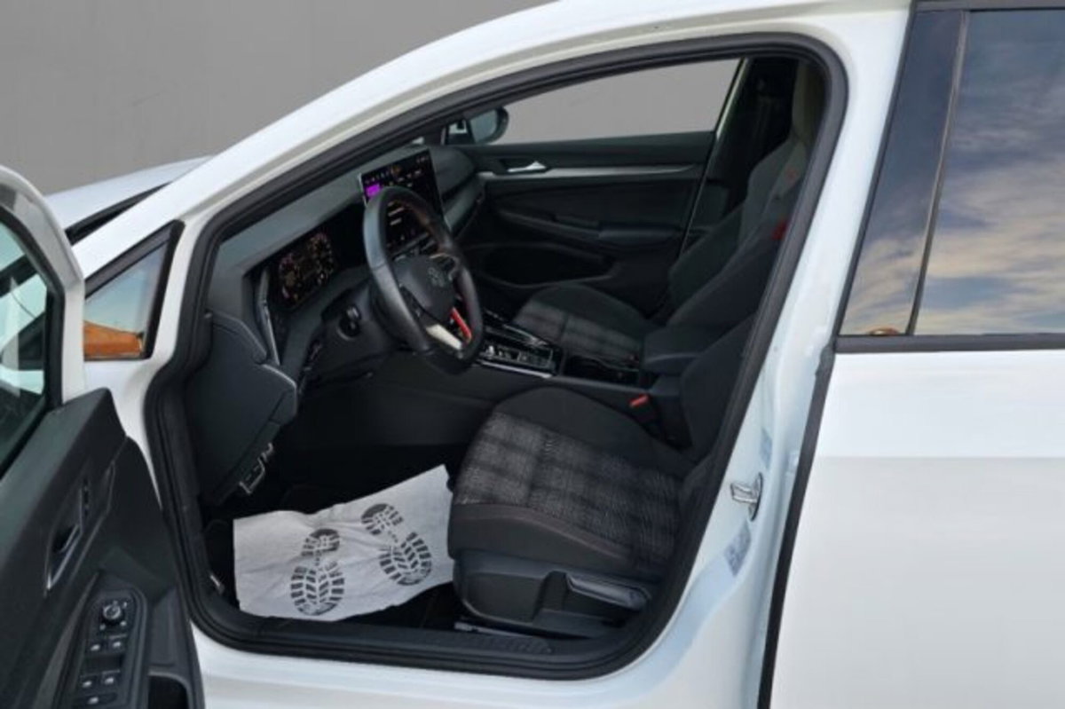 Volkswagen Golf 2.0 tsi GTI 265cv dsg (4)