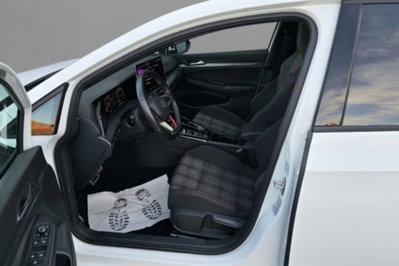 Volkswagen Golf 2.0 tsi GTI 265cv dsg (4)