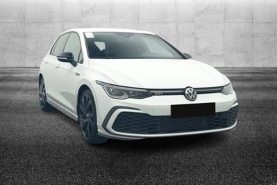 Volkswagen Golf 2.0 TSI GTI DSG (2)