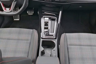 Volkswagen Golf 2.0 TSI GTI DSG (7)