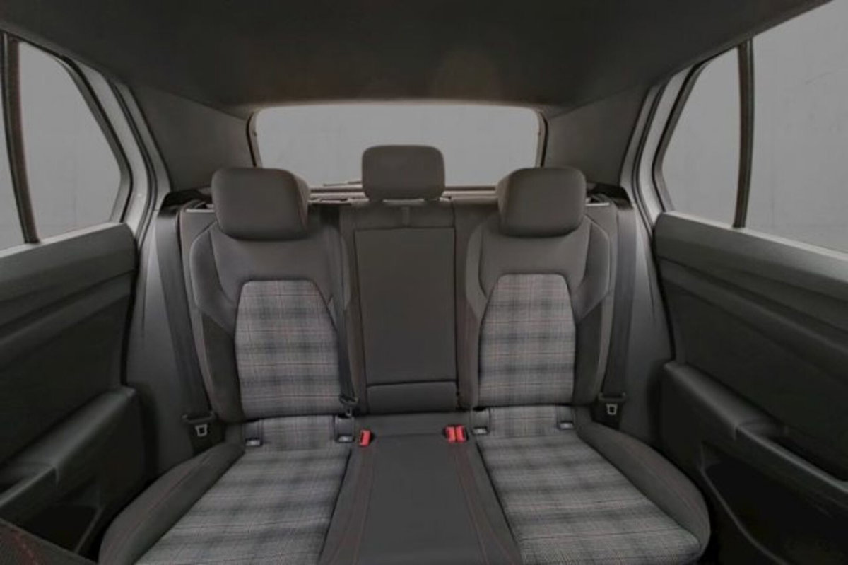 Volkswagen Golf 2.0 TSI GTI DSG (8)