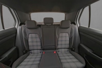 Volkswagen Golf 2.0 TSI GTI DSG (8)