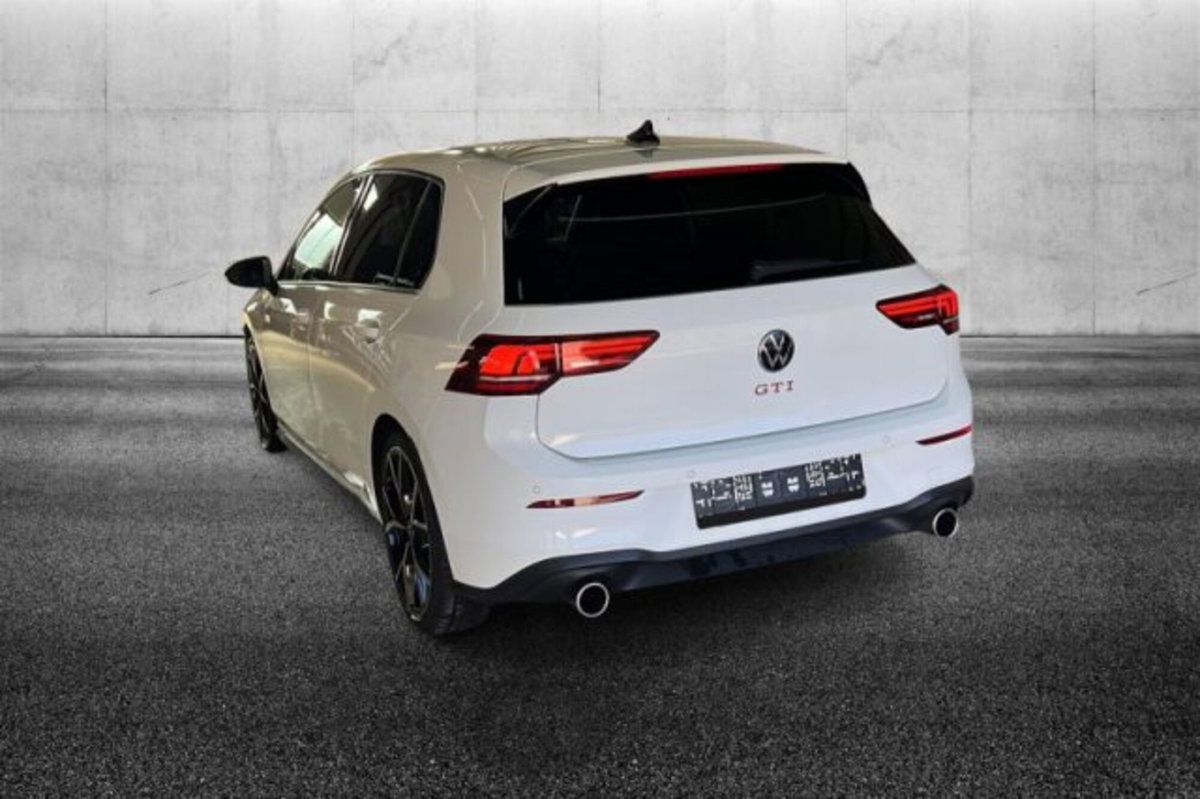 Volkswagen Golf 2.0 tsi GTI 265cv dsg (3)