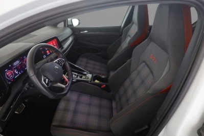 Volkswagen Golf 2.0 TSI GTI DSG (7)