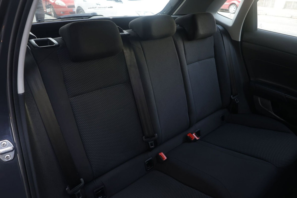 Volkswagen Polo 1.4/80CV TDI 5p. Comfortline (12)