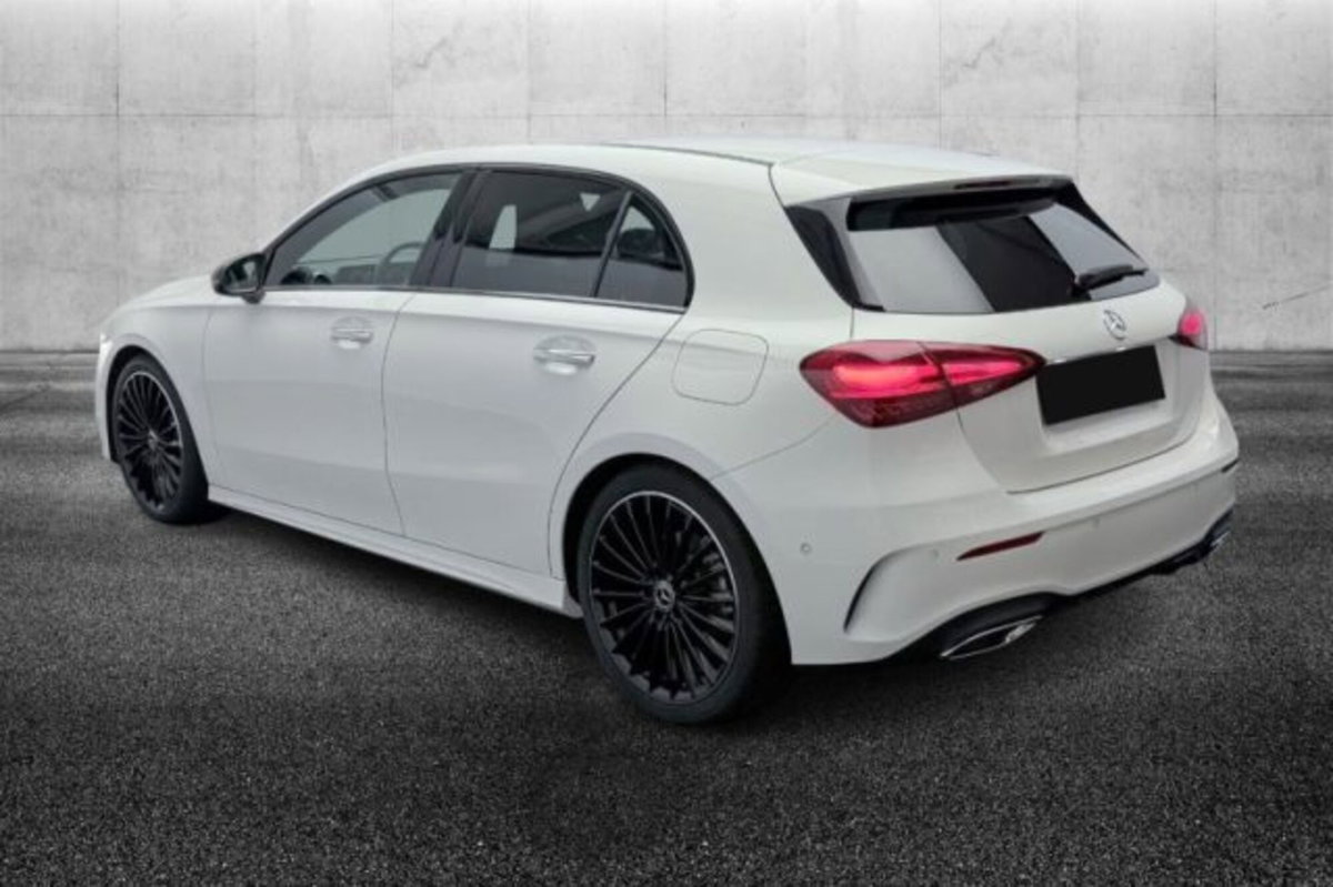 Mercedes-Benz Classe A 250 AMG Line Premium Plus 4matic auto (4)