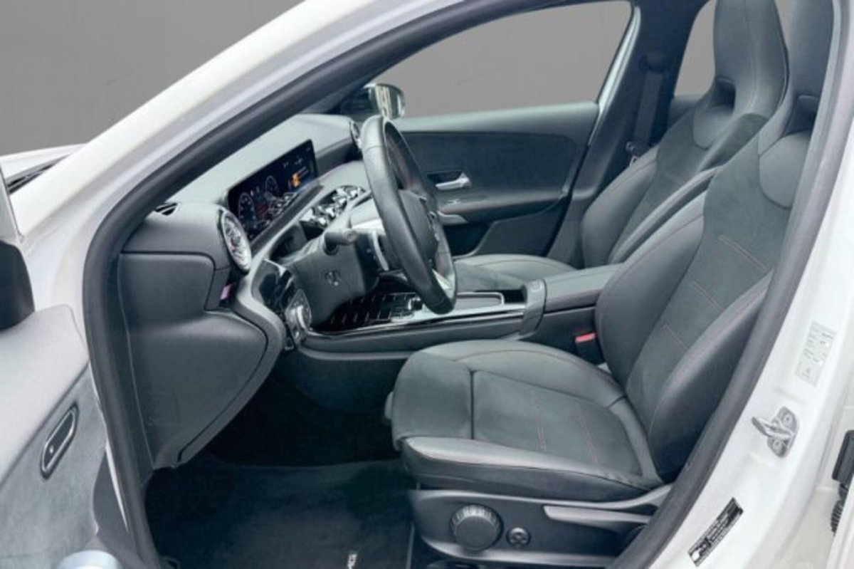Mercedes-Benz Classe A 250 AMG Line Premium Plus 4matic auto (7)