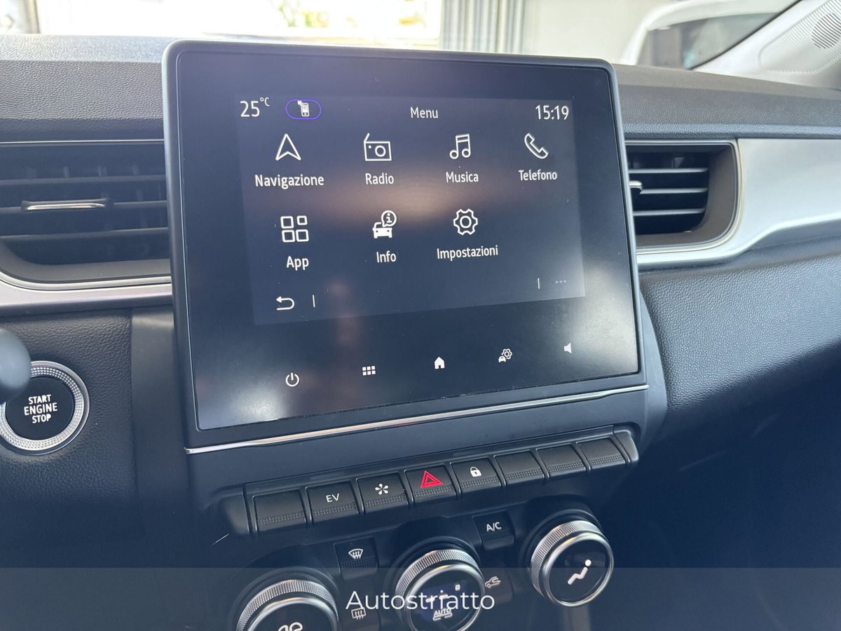 Renault Captur Full Hybrid E-Tech 145 CV Techno (11)