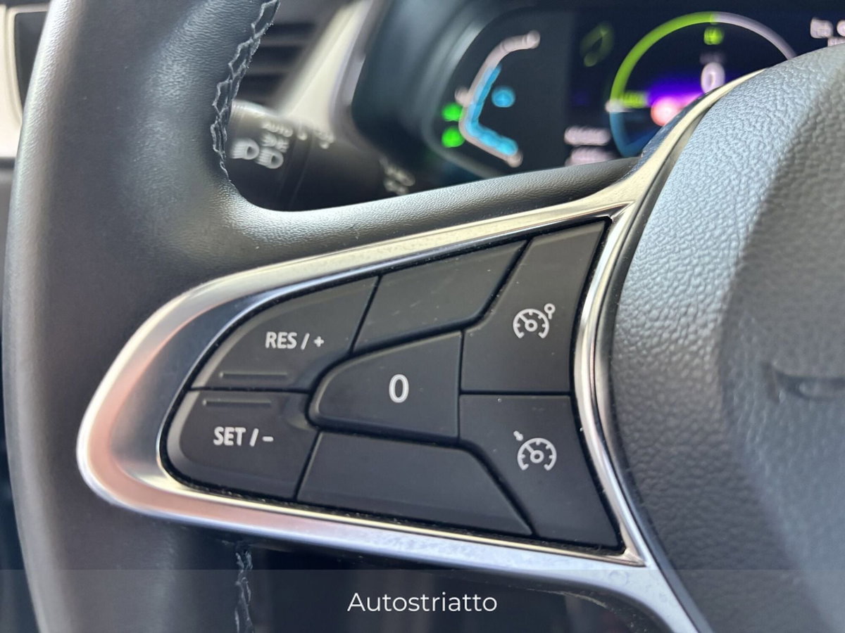 Renault Captur Full Hybrid E-Tech 145 CV Techno (13)