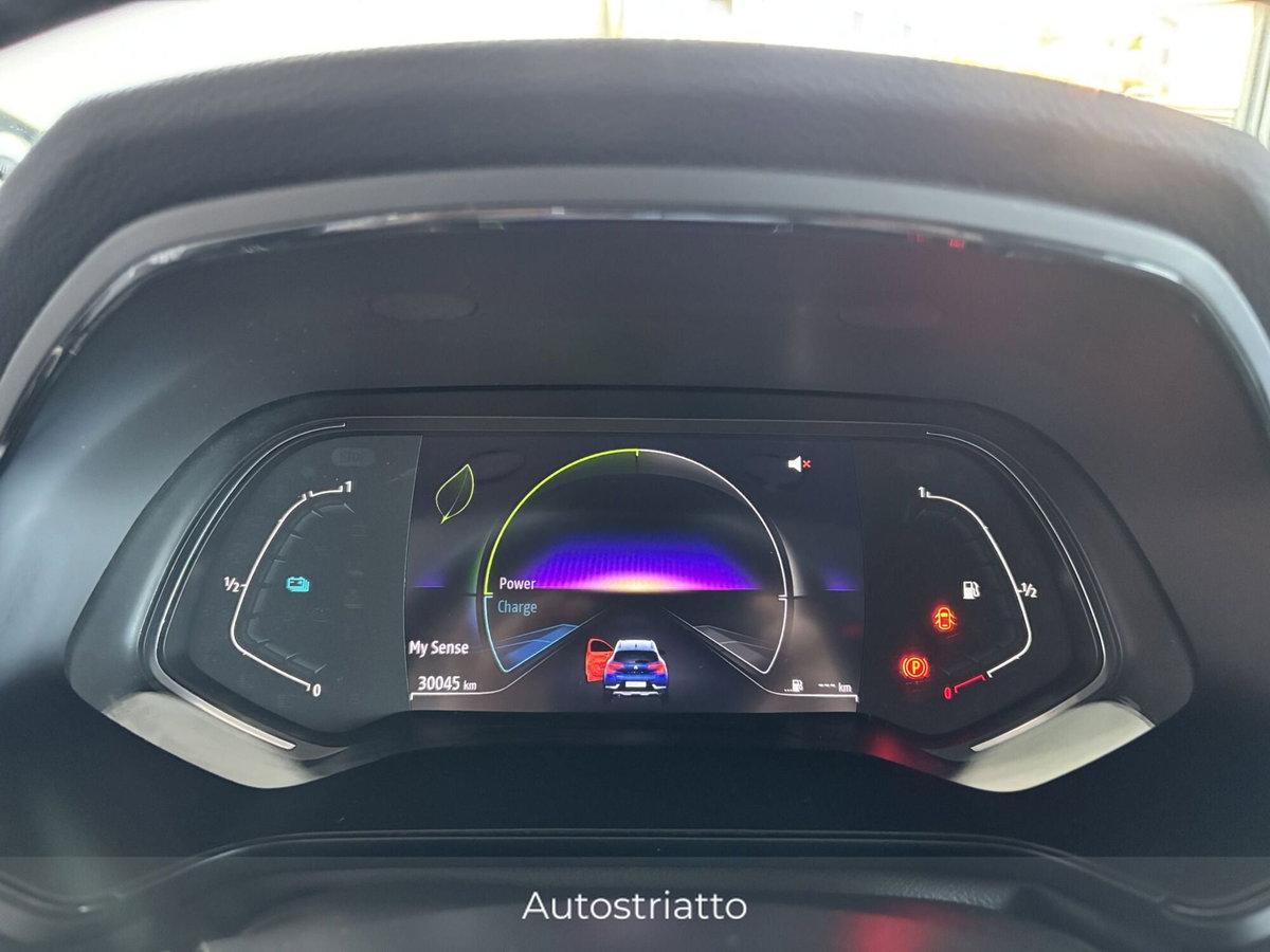 Renault Captur Full Hybrid E-Tech 145 CV Techno (9)