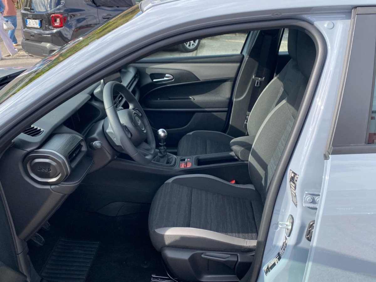 Jeep Avenger 1.2 turbo Longitude fwd 100cv (17)