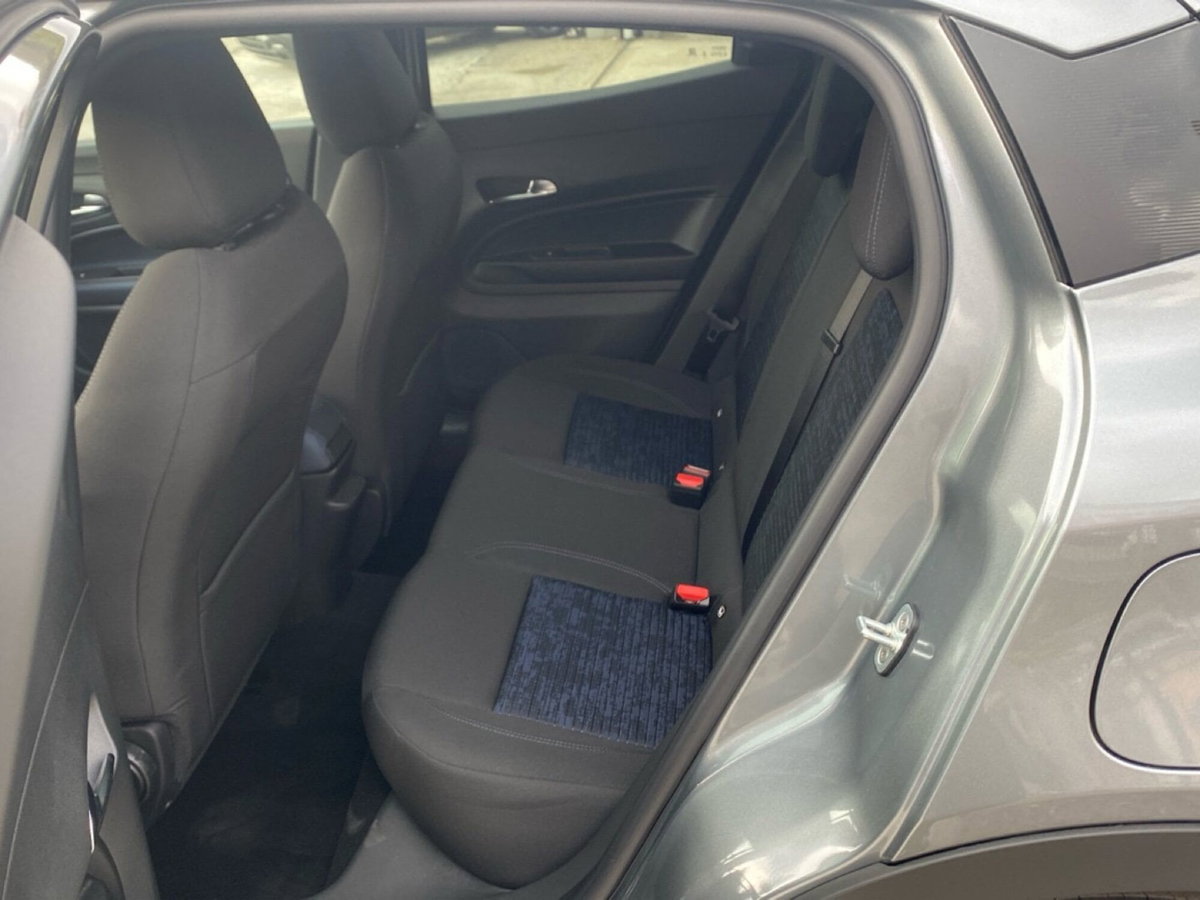 Alfa Romeo Junior 1.2 ibrida Sprint 145cv edct6 (19)