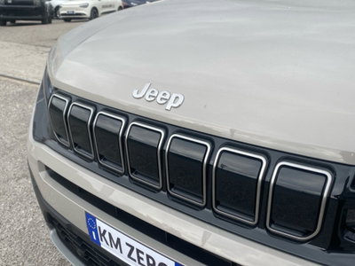 Jeep Avenger 1.2 turbo e-hybrid mhev Summit fwd 110cv edct6 (13)