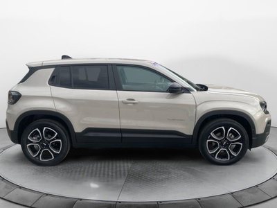 Jeep Avenger 1.2 turbo e-hybrid mhev Summit fwd 110cv edct6 (7)