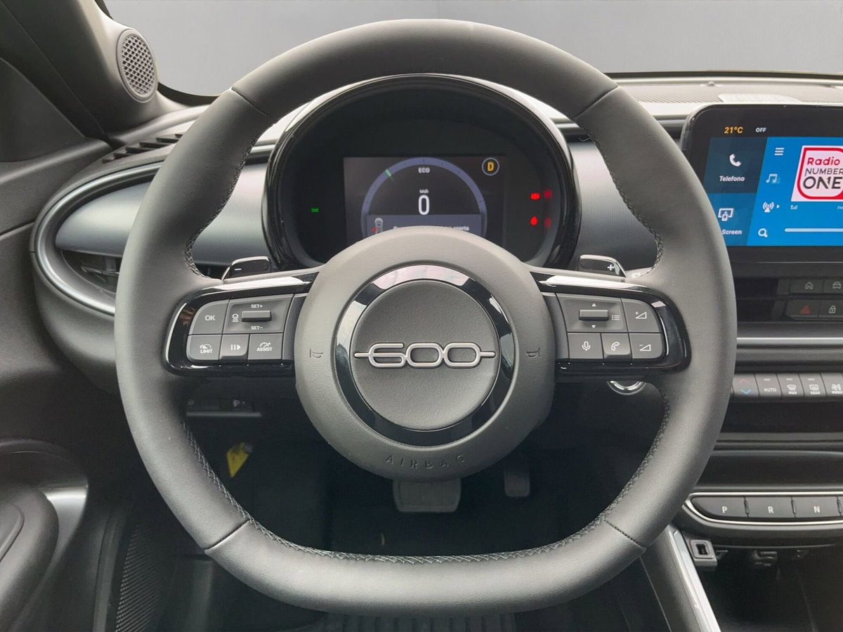 Fiat 600 1.2 hybrid Sport Edizione Milano Cortina 2026 145cv auto (15)