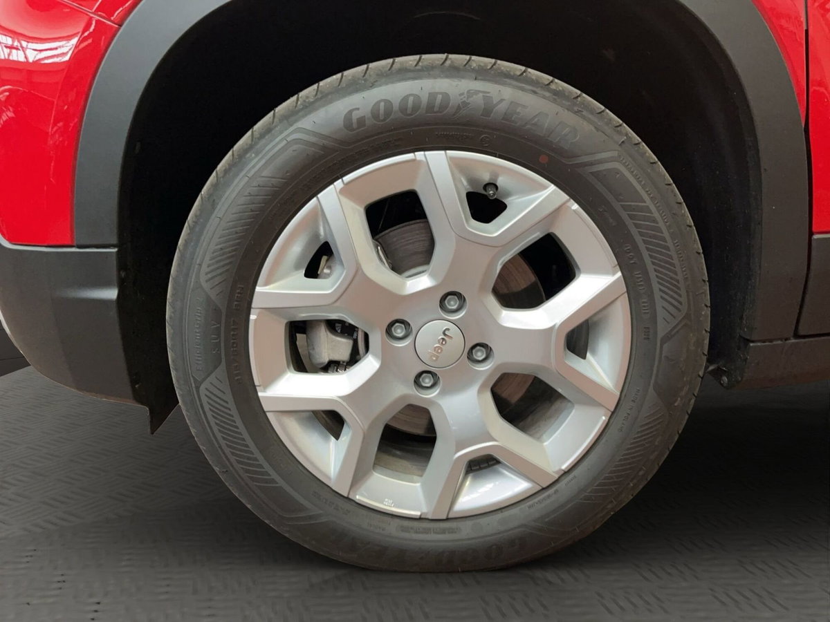 Jeep Avenger 1.2 turbo e-hybrid mhev Altitude fwd 110cv edct6 (4)