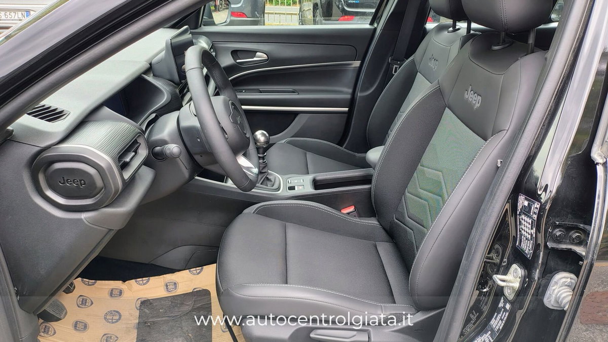 Jeep Avenger 1.2 turbo Altitude fwd 100cv (11)