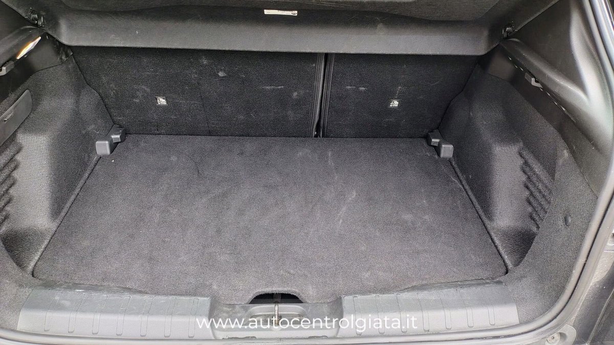 Jeep Avenger 1.2 turbo Altitude fwd 100cv (8)
