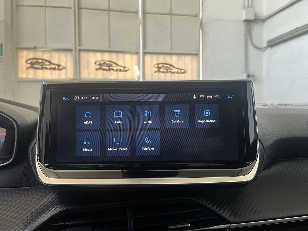 Peugeot 2008 1.2 puretech Allure s&s 100cv (13)