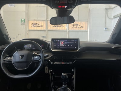 Peugeot 2008 1.2 puretech Allure s&s 100cv (9)