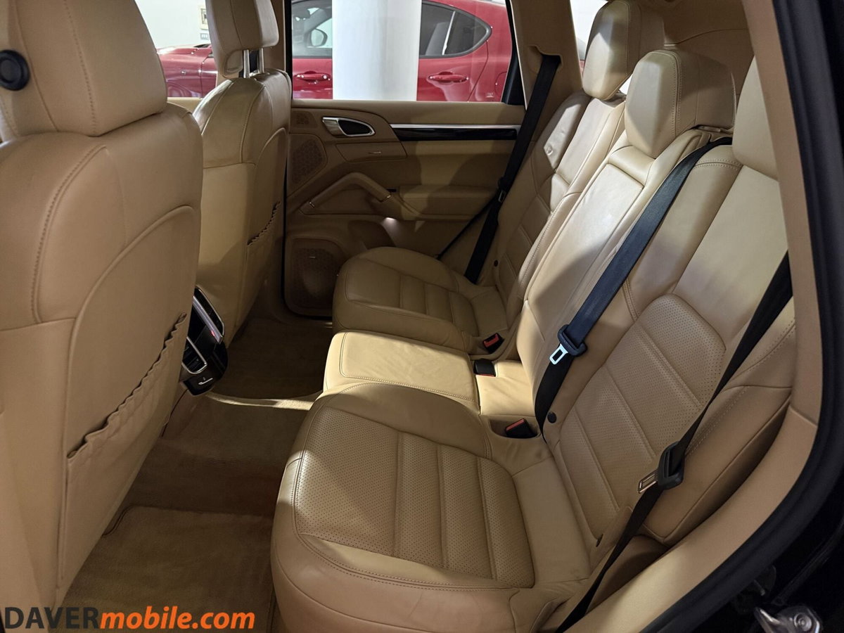 Porsche Cayenne 3.0 Diesel (9)