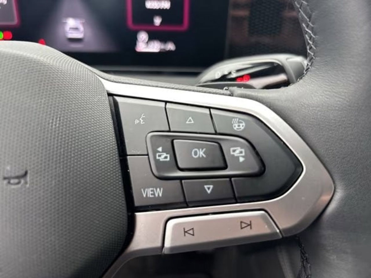 Volkswagen Tiguan 2.0 tdi R-Line 4motion 193cv dsg (11)
