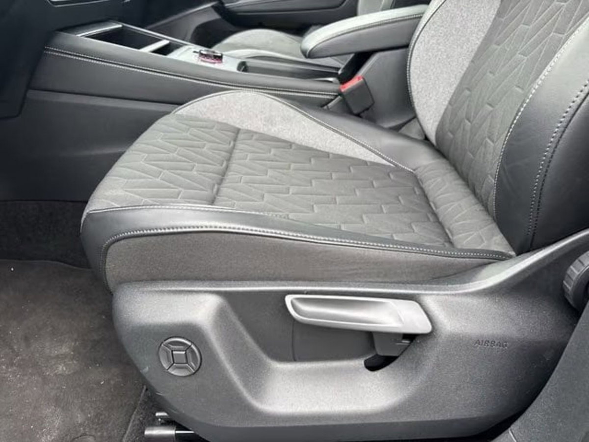 Volkswagen Tiguan 2.0 tdi R-Line 4motion 193cv dsg (14)