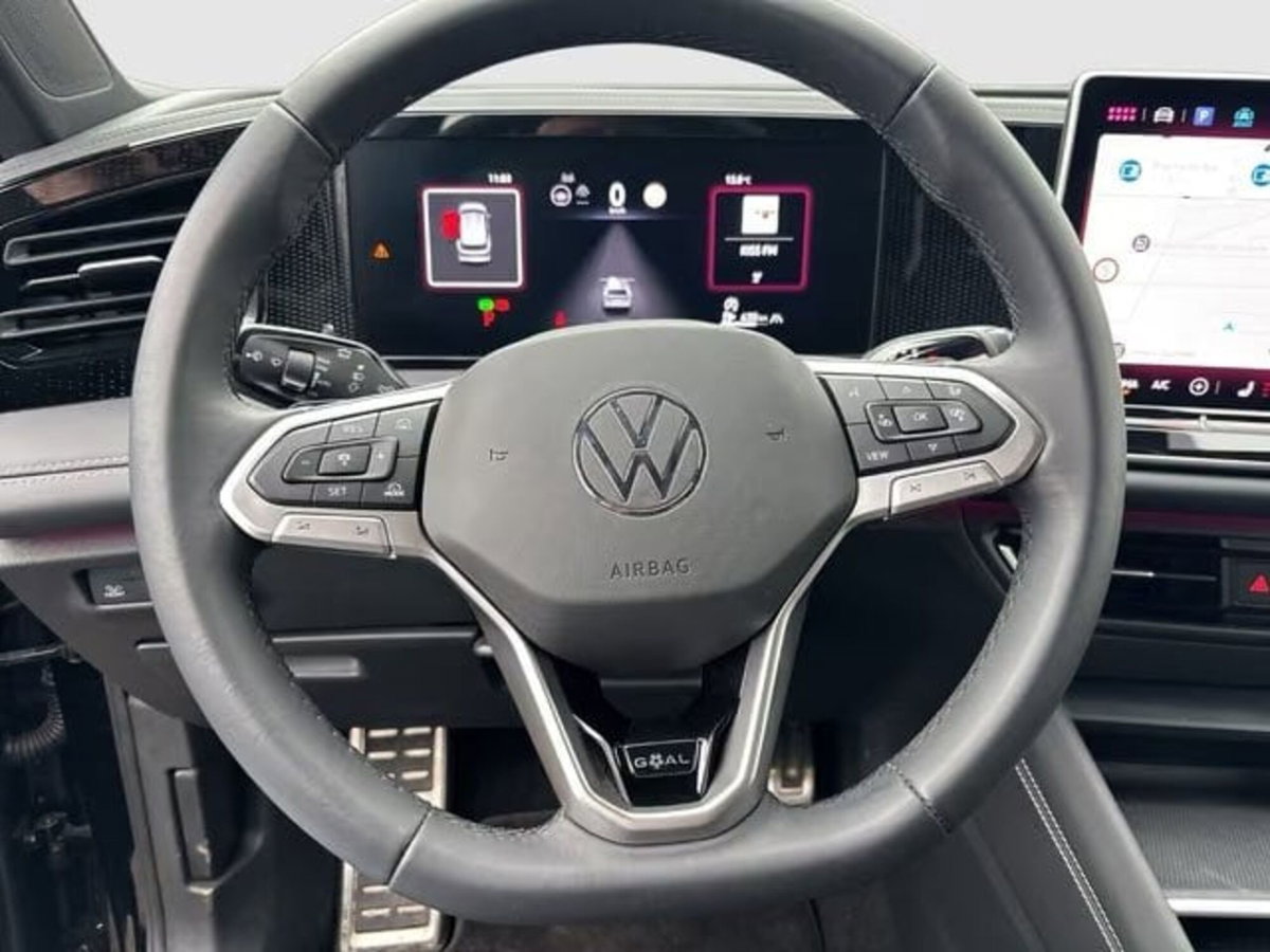 Volkswagen Tiguan 2.0 tdi R-Line 4motion 193cv dsg (9)