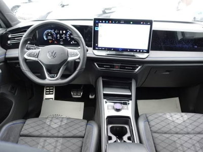 Volkswagen Tiguan 2.0 tdi R-Line 4motion 193cv dsg (6)