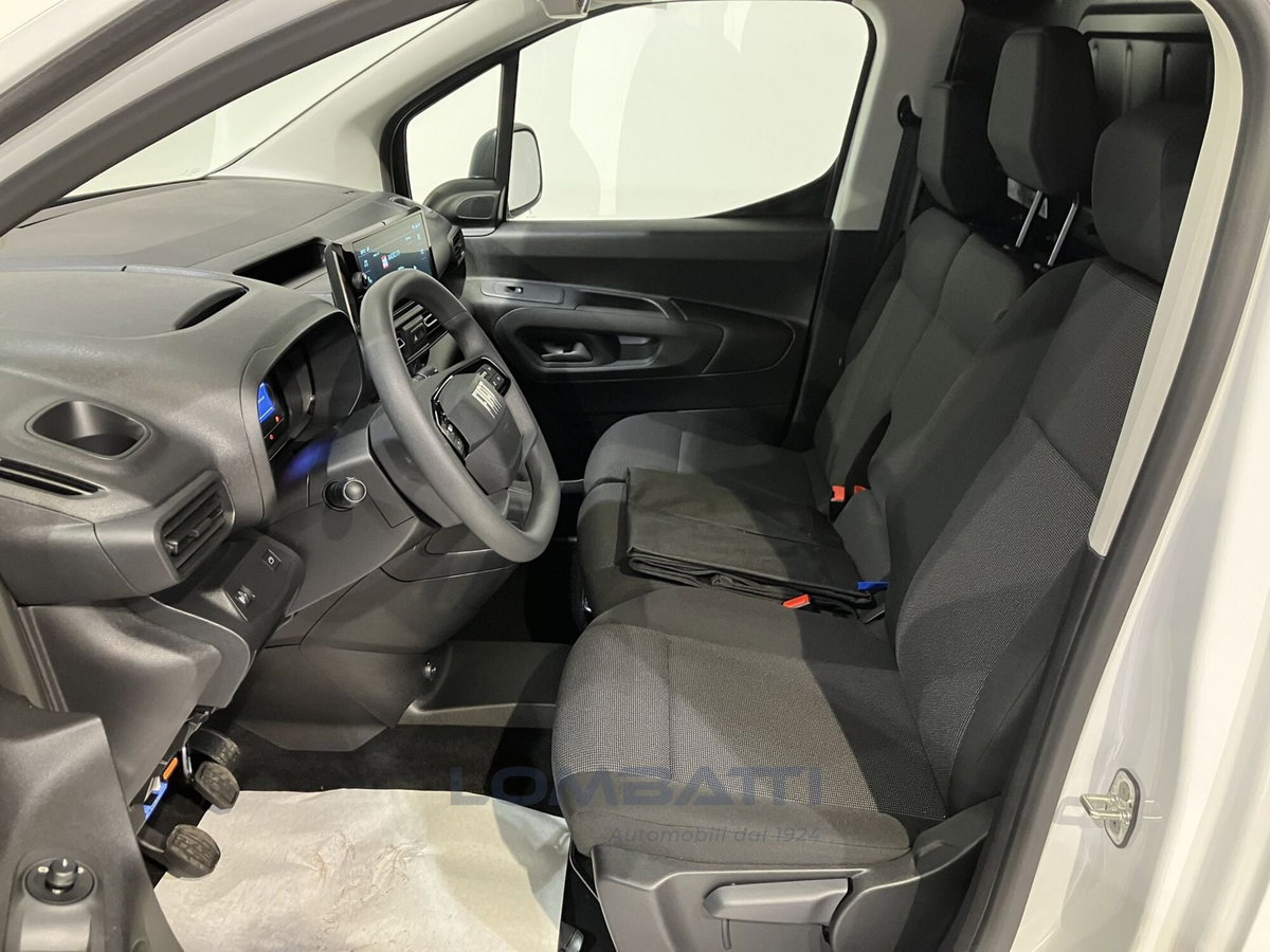 Fiat Doblò Furgone van M 1.5 diesel 100cv (10)