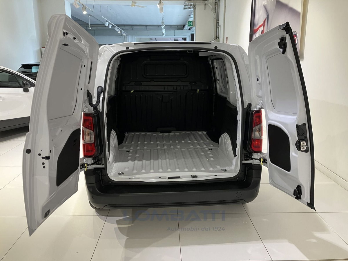 Fiat Doblò Furgone van M 1.5 diesel 100cv (7)