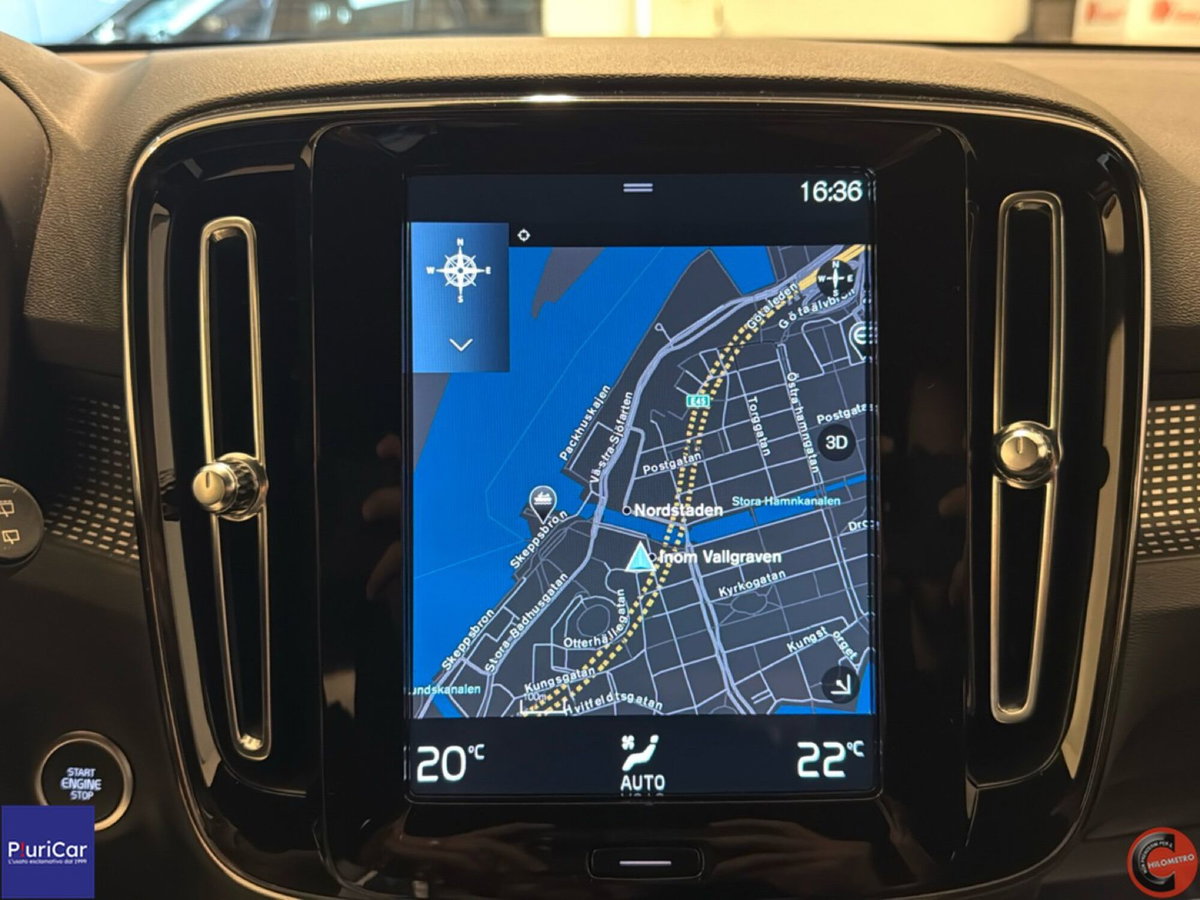 Volvo XC40 T5 Recharge Plug-in Hybrid R-design (11)